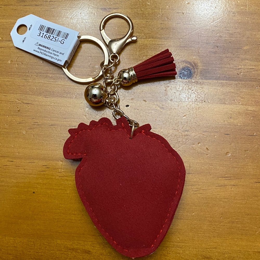 Red Strawberry Keychain - Picture 2 of 2